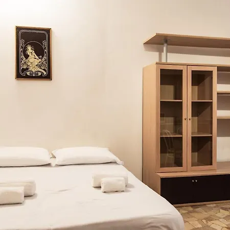 Apartment Youhosty - Cattolica Milan